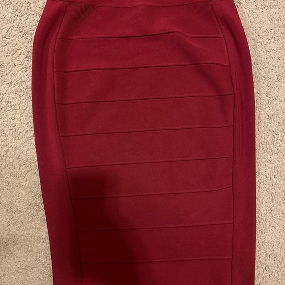 Fitted Pencil Skirt by INC! It hugs in all the right places - Picture 4 of 4